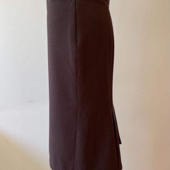 Brown Wool Crepe Pencil Skirt by Sunhee Moon with 2 Back Kick Pleats - Picture 4 of 12